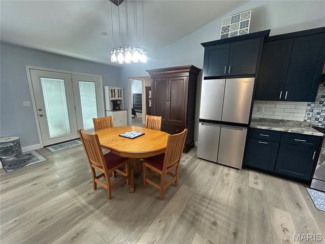 17 Dean Wells Court, Warrenton, MO 63383