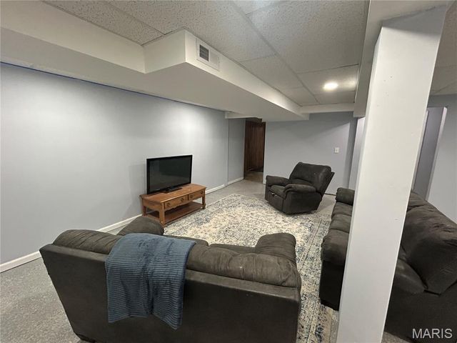 17 Dean Wells Court, Warrenton, MO 63383