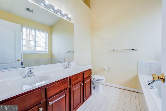 5408 HARTFIELD AVE, Suitland, MD 20746