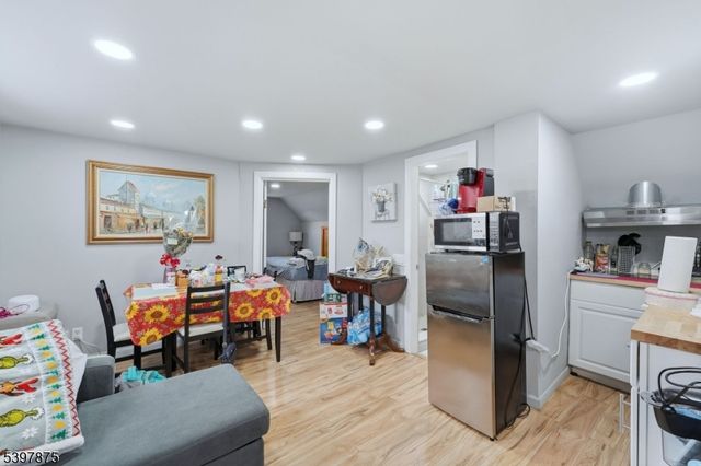 345 2nd St, Saddle Brook Twp., NJ 07663