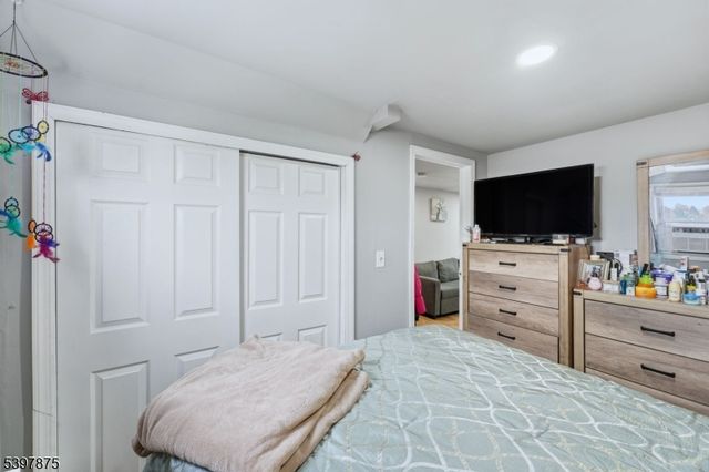 345 2nd St, Saddle Brook Twp., NJ 07663