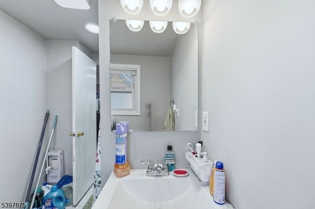 345 2nd St, Saddle Brook Twp., NJ 07663