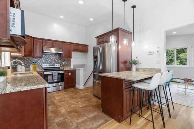 22 Harbell St, Lexington, MA 02421