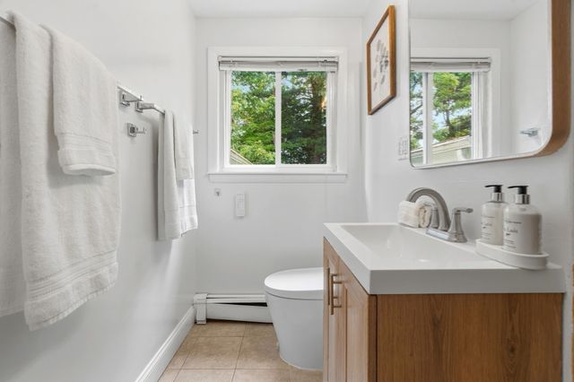 22 Harbell St, Lexington, MA 02421