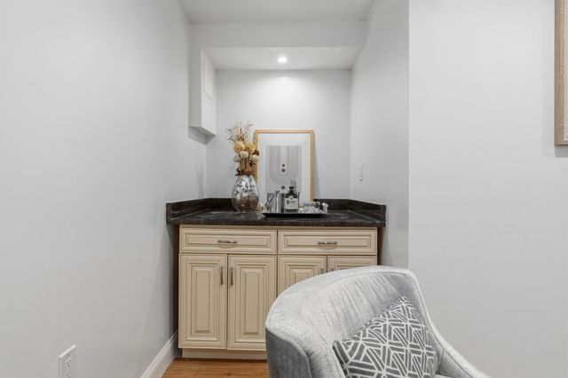 22 Harbell St, Lexington, MA 02421