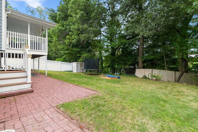 22 Harbell St, Lexington, MA 02421