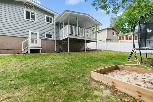 22 Harbell St, Lexington, MA 02421