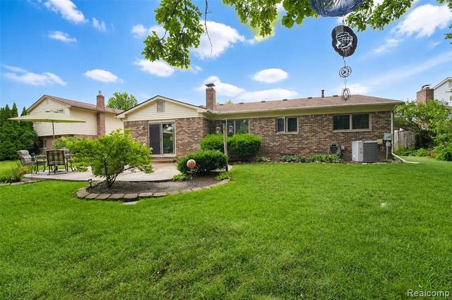 41768 Hanford Road, Canton, MI 48187