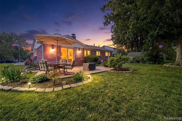41768 Hanford Road, Canton, MI 48187