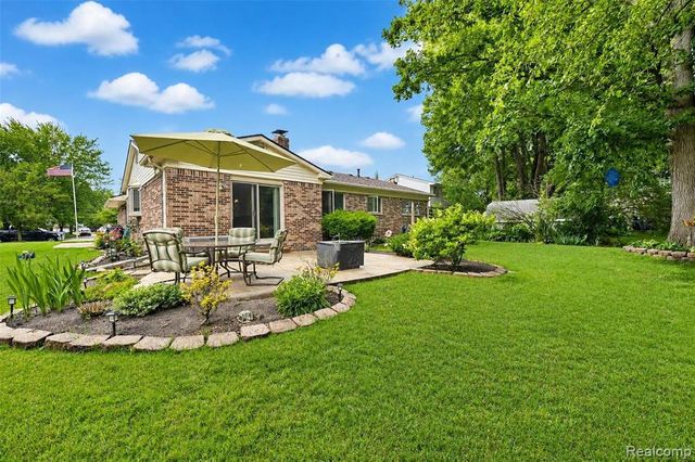 41768 Hanford Road, Canton, MI 48187