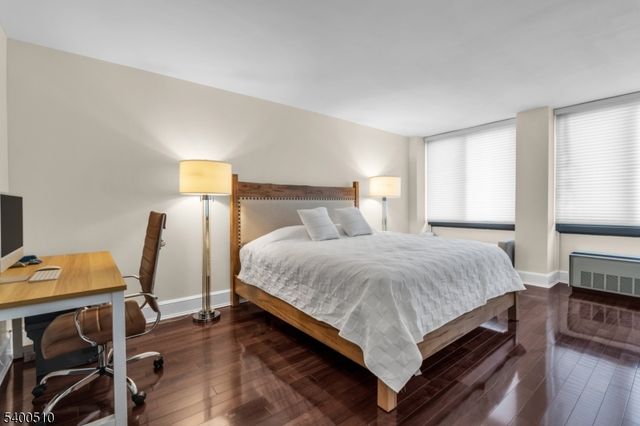 200 Winston Dr-C1711 1711, Cliffside Park Boro, NJ 07010