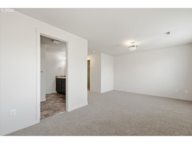 13015 Ne 26TH St, Vancouver, WA 98684