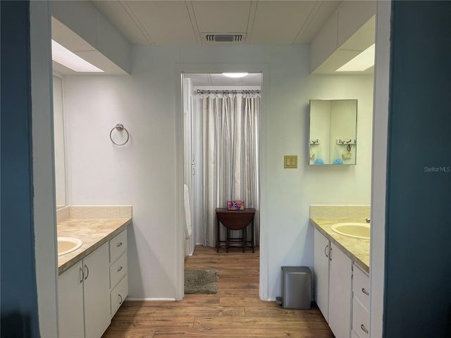 116 WINTERBERRY AVE., Wildwood, FL 34785