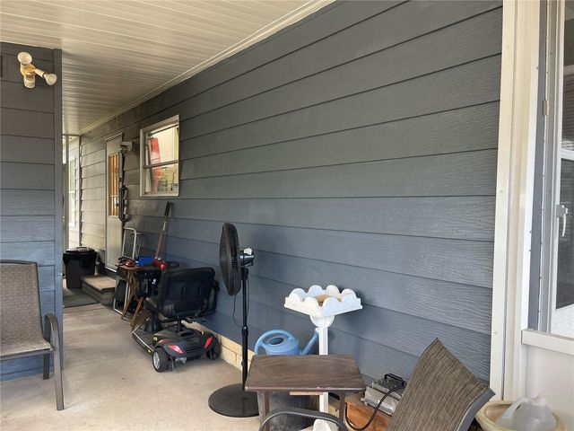 116 WINTERBERRY AVE., Wildwood, FL 34785