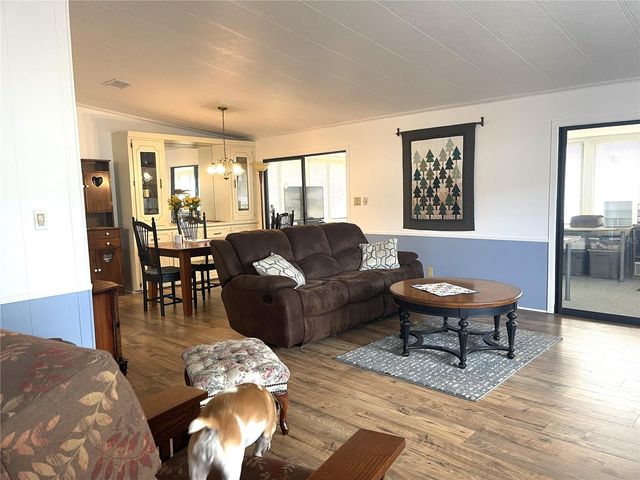 116 WINTERBERRY AVE., Wildwood, FL 34785