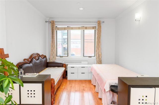3710 149th Place 2B, Flushing, NY 11354