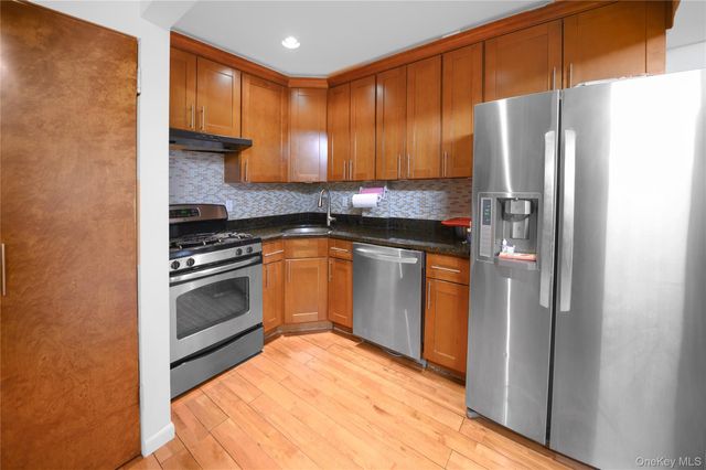 3710 149th Place 2B, Flushing, NY 11354