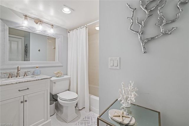 1538 Oyster Catcher PT 1538C, Naples, FL 34105