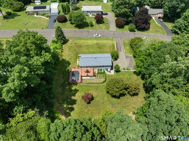 19 Driftwood Lane, Shelton, CT 06484