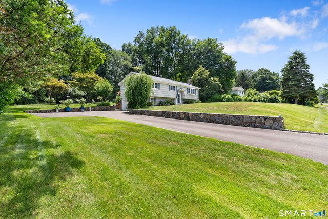 19 Driftwood Lane, Shelton, CT 06484