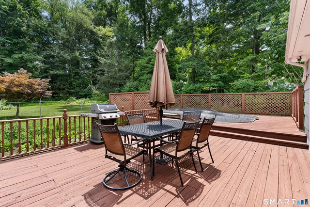 19 Driftwood Lane, Shelton, CT 06484