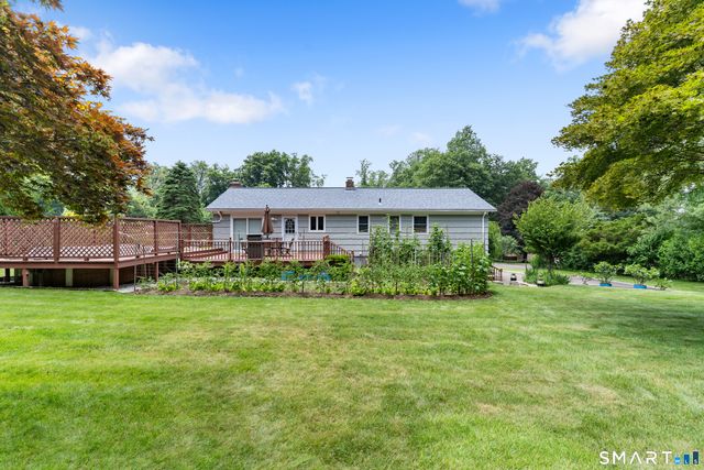 19 Driftwood Lane, Shelton, CT 06484