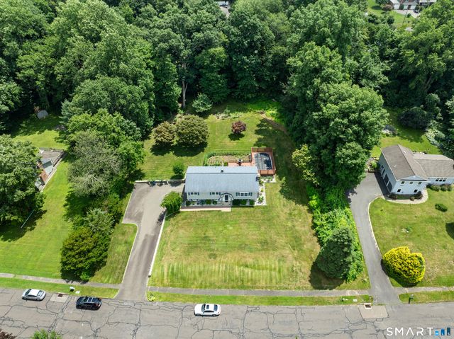 19 Driftwood Lane, Shelton, CT 06484
