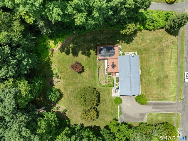 19 Driftwood Lane, Shelton, CT 06484
