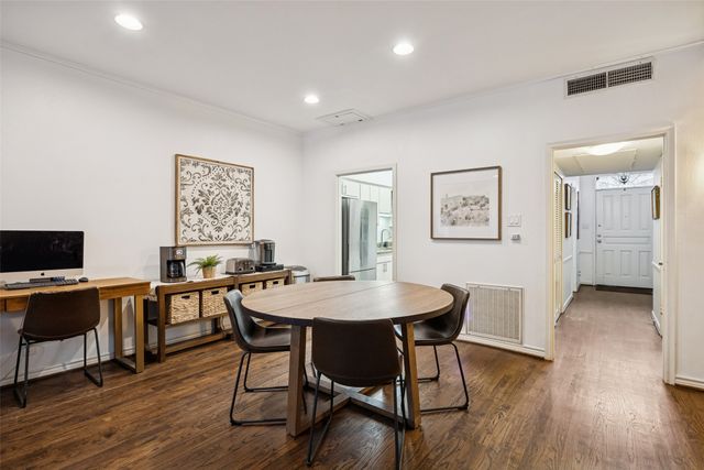 7506 W Northwest Highway 2, Dallas, TX 75225