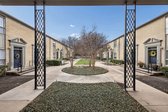 7506 W Northwest Highway 2, Dallas, TX 75225