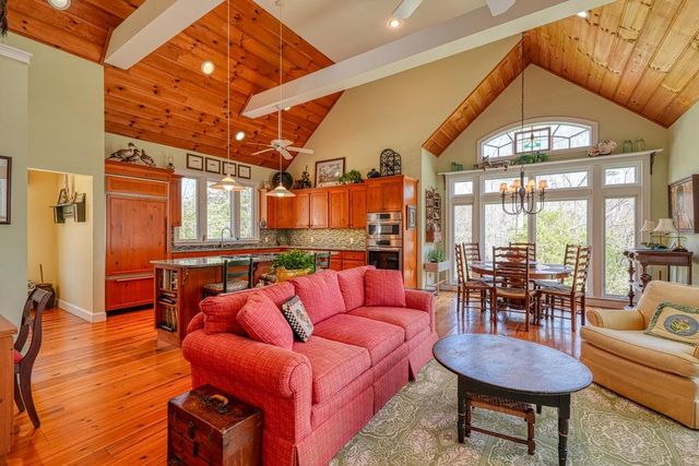 465 Stewart Road, Spartranburg, SC 29306