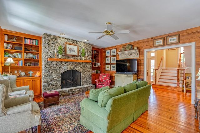 465 Stewart Road, Spartranburg, SC 29306