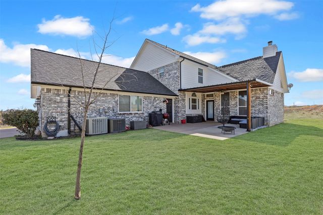 788 W Canyon Creek Lane, Weatherford, TX 76087