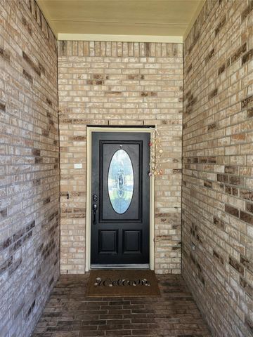 9614 Pine Bank Court, Houston, TX 77095