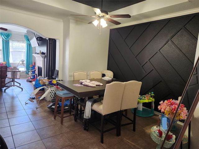 9614 Pine Bank Court, Houston, TX 77095