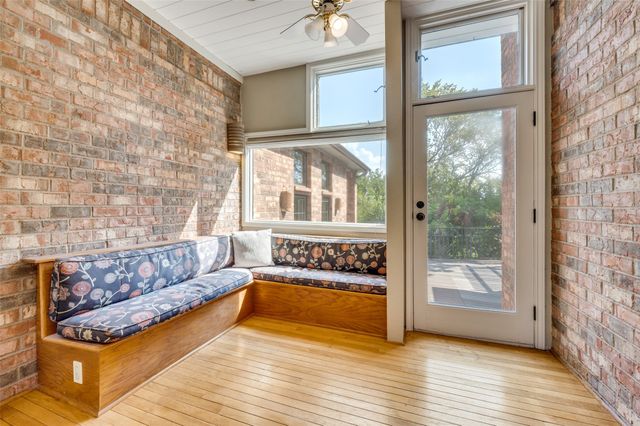 9126 Cochran Heights Drive, Dallas, TX 75220