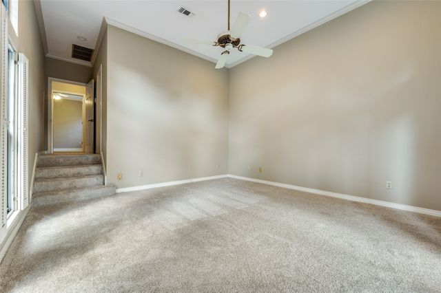 9126 Cochran Heights Drive, Dallas, TX 75220