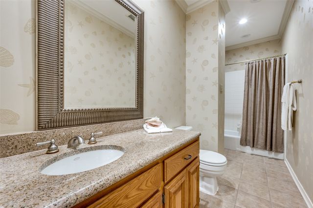 9126 Cochran Heights Drive, Dallas, TX 75220