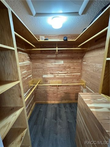 806 Edgewater Drive, Inverness, FL 34453