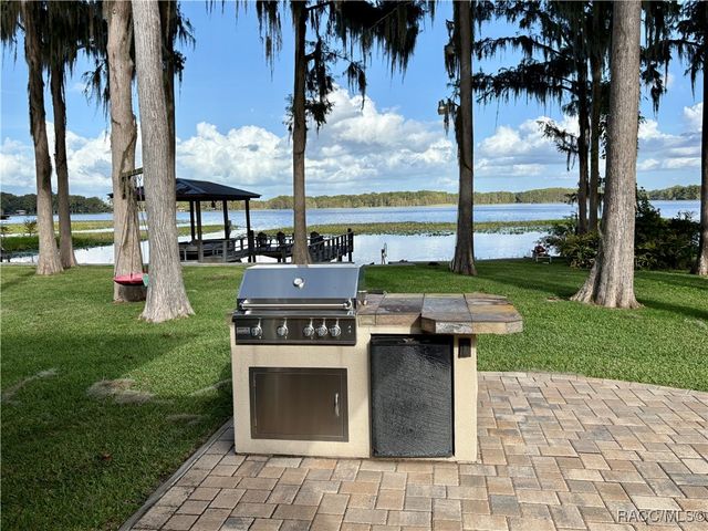 806 Edgewater Drive, Inverness, FL 34453