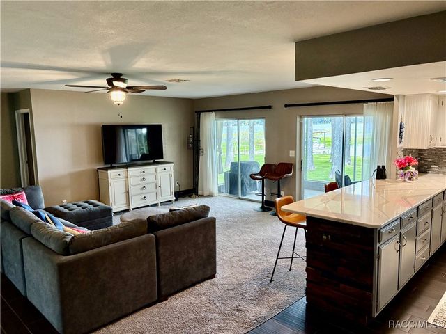 806 Edgewater Drive, Inverness, FL 34453