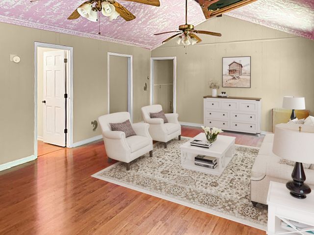 1045 Highland Dr, Dickson, TN 37055
