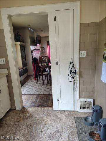 3734 W 128th Street, Cleveland, OH 44111