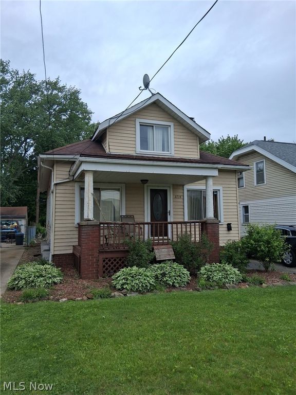 3734 W 128th Street, Cleveland, OH 44111