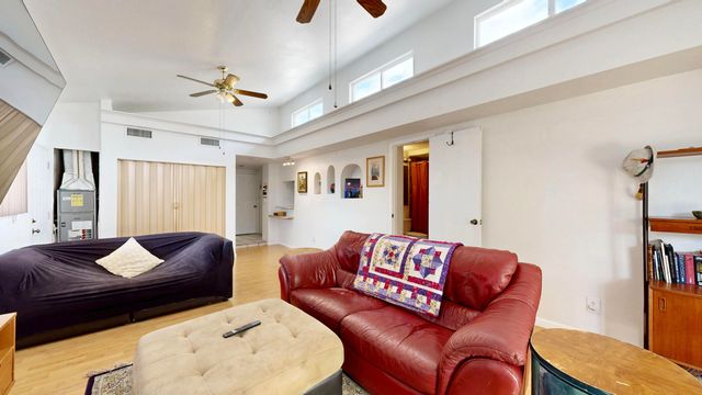 1220 Morris Street NE, Albuquerque, NM 87112