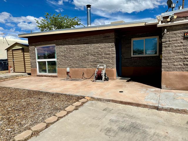 1220 Morris Street NE, Albuquerque, NM 87112