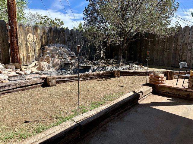 1220 Morris Street NE, Albuquerque, NM 87112