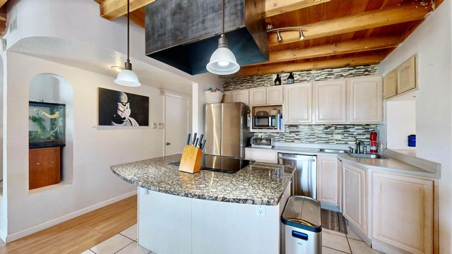 1220 Morris Street NE, Albuquerque, NM 87112