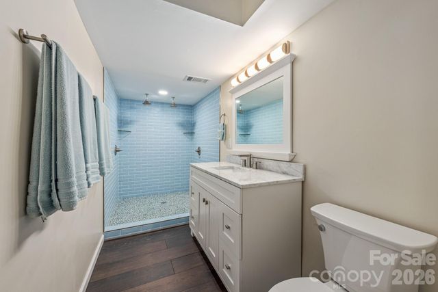 8308 Knights Bridge Road, Charlotte, NC 28210