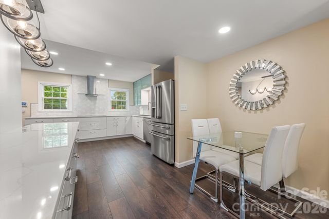 8308 Knights Bridge Road, Charlotte, NC 28210